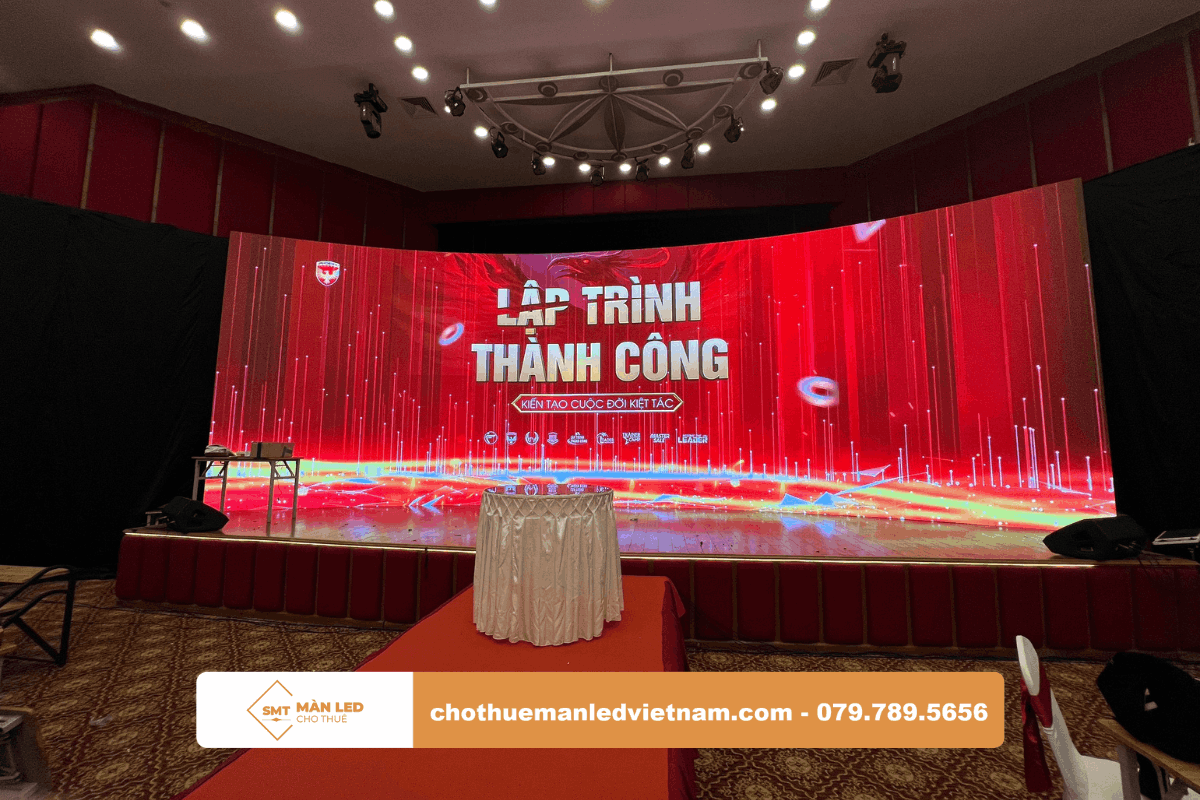 SMT cung cấp màn hình Led quảng cáo ngoài trời uy tín chất lượng